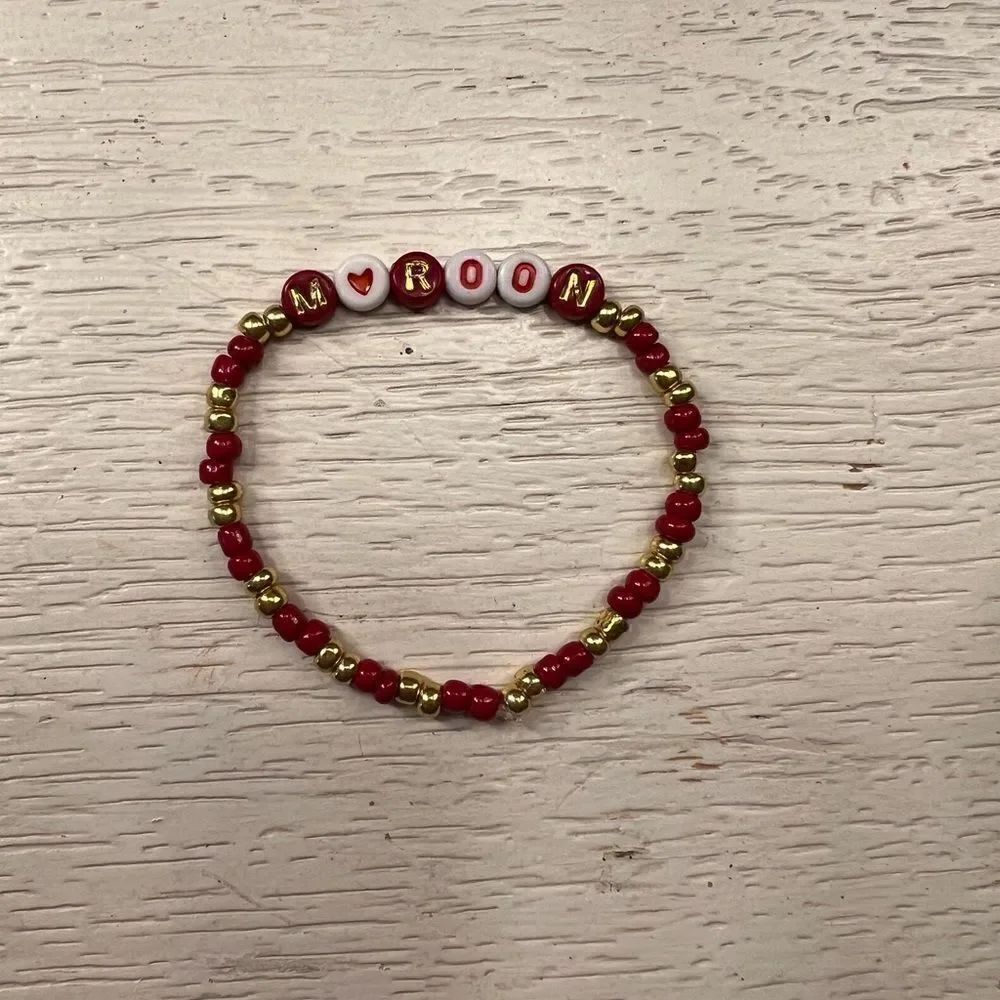Taylor Swift Friendship Bracelet